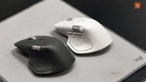 Lupakan Klik Manual: Mengapa Seri Logitech “MX Gen-6” dengan Tombol AI Dedikasi Menjadi Standar Baru Budaya Kerja di Mei 2026?